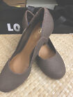 Clark?s brown shoes with heels 3 1/2 Size