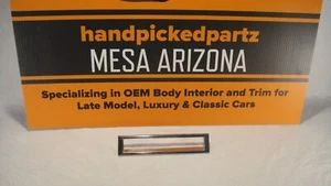 Lincoln Town Car 1981-1989 bisel de luz marcador lateral derecho #15A466-Aa - Imagen 1 de 6