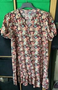 Ladies Summer Floral Dress size 16-18 - Picture 1 of 7