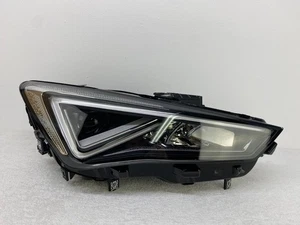 Seat Leon 5FB Headlight Headlamp Full LED Right 5FB941774 Orig - Picture 1 of 7