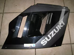 GSXR GSX-R GSX 1100 R GV73C Seiten Verkleidung Seitenteil Rechts Mitte cover - Picture 1 of 1