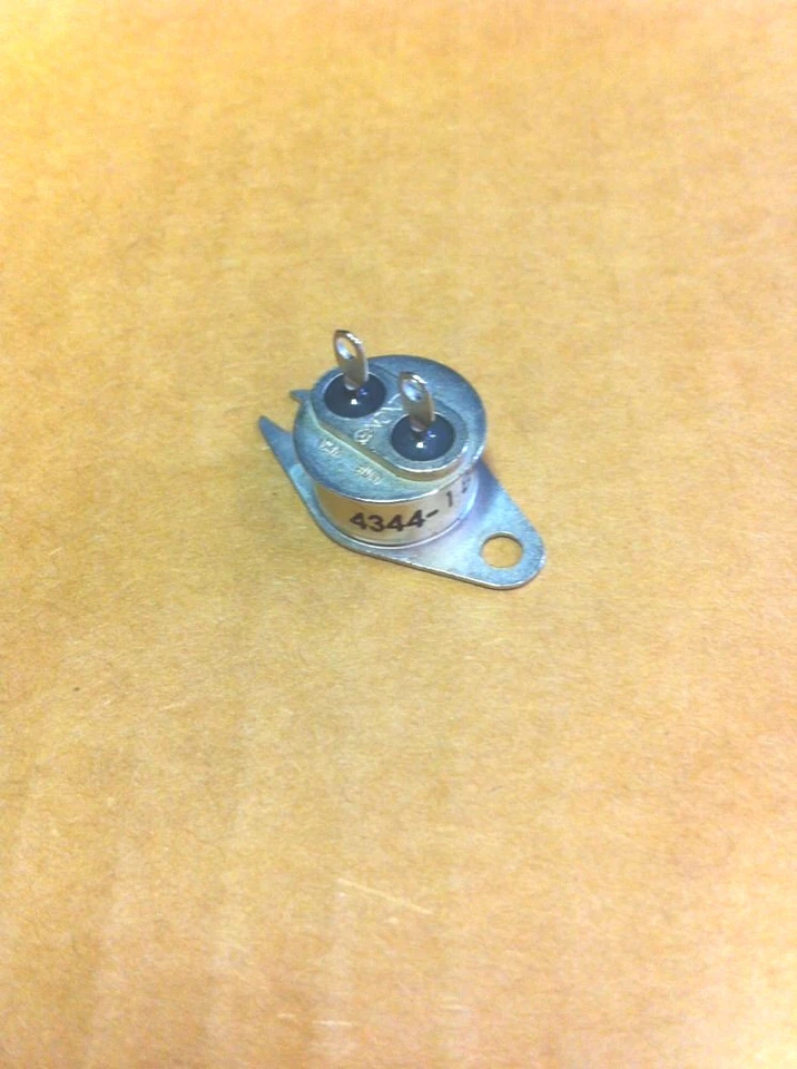 KLIXON 4344-184-356 50°F 度双金属卡扣动作散热开关 M1/11041 — 第 1/3 张图片