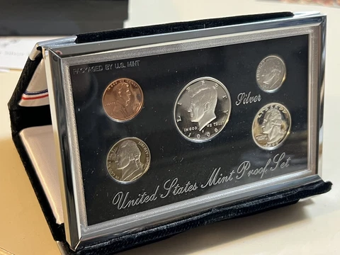1998-S United States Mint Premier SILVER Proof Set - High Grade Ultra Cameo Coin Cover