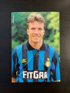 FOTO CARTOLINA LOTHAR MATTHAUS INTER 1991-92 CON AUTOGRAFO - Imagen 1 de 2