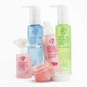 Self Care Skincare Set | Face Cleanser, Toner, Serum, Moisturizer & Lip Mask | C - Picture 1 of 12