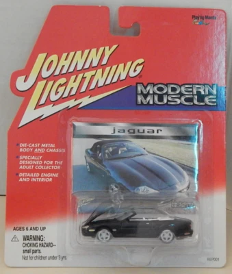 Coche deportivo convertible Jaguar Johnny White Lightning Modern Muscle Foto 1 de 4