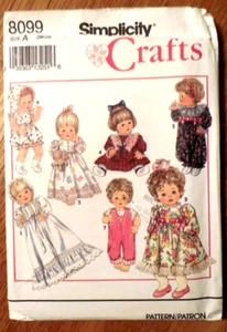 NUOVO Simplicity Crafts Modello 8099 Abbigliamento per Bambole 12" 16" 22"*3 Misure - Foto 1 di 2