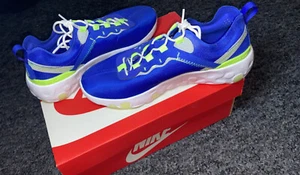 nike element 55 talla 5 - Imagen 1 de 2