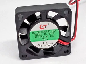 ➡️ Kleiner CPU- und Gehäuselüfter (Lüfter) 40x40x10mm, 12V=, mit 2pol Buchse - Bild 1 von 2