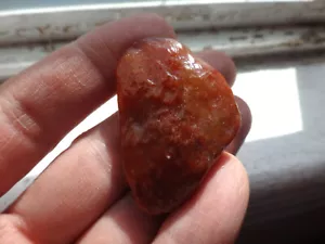 Pietra preziosa rossa giada di giada naturale originale naturale per intagliare TUTTE LE FINESTRE - Foto 1 di 9