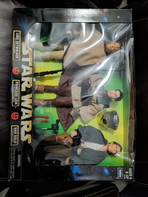 Kenner Star Wars 12" Colección de Acción Luke Skywalker Leia Han Solo Juego de 3 Figuras Foto 1 de 2