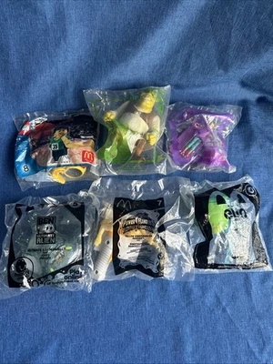 全新带盒 6 件装麦当劳快乐餐玩具 SHREK Polly 口袋 Elio 乐高 Ben 10 等 — 第 1/4 张图片