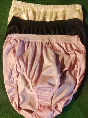Lote De 3 Bragas Talla 8 Vintage Fruit of the Loom 100% Nylon Con Encaje Ancho Foto 1 de 4