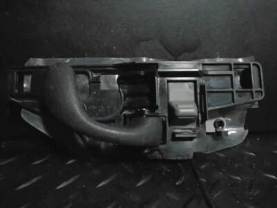 98-05 Oldsmobile Bravada Front Passenger Interior Door Handle - Image 1 of 4