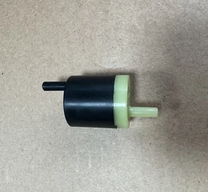 Separador de vapor Ford 6015753 Escort Granda Sierra Fiesta Transit - Imagen 1 de 5