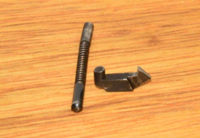 Piezas de pistola Astra Unceta CIA Constable 22LR: resorte, émbolo, extractor, Foto 1 de 4