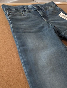 Amazon Essentials Girls’ Skinny Jeans Size 10 – Stretch Fit, Soft & Stylish - Picture 1 of 14