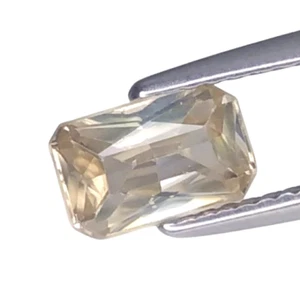 1.57CTS Yellow natural zircon octagon cut loose gemstones - Picture 1 of 2