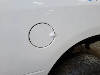 Dodge Ram 2500 2015 Fuel Filler Door 489643 - Image 1 of 4