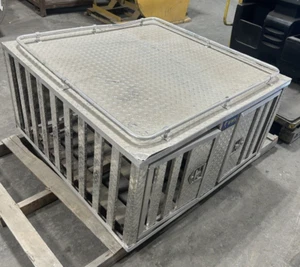 Bright Diamond Plate Aluminum 48 X 48 Inch Double Door Dog Box W/ Divider - Picture 1 of 5