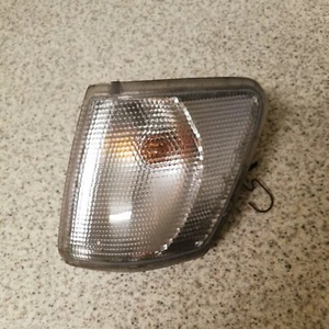 Ford Fiesta Mk3 Blinker Nearside - Bild 1 von 2