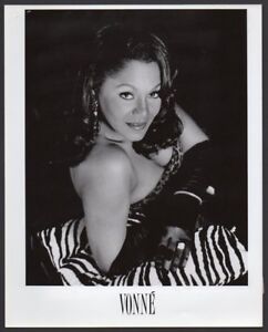 Patricia Vonne busty singer & actress 1993 Orig Publicity Photo