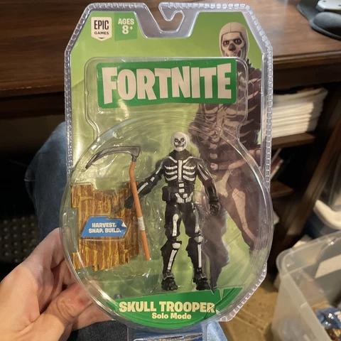 FORTNITE SKULL TROOPER ACTION FIGURE SOLO MODE JAZWARES EPIC GAMES MOSC 4" 2019 Cover