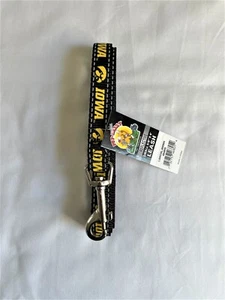 Nuovo guinzaglio cane cucciolo squadra college Iowa Hawkeyes con licenza ufficiale 4' nero oro - Foto 1 di 1
