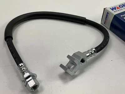 Manguera de freno central trasera Wagner BH144083 2005-2010 Ford F-350 doble 4x4 4x4 Foto 1 de 4