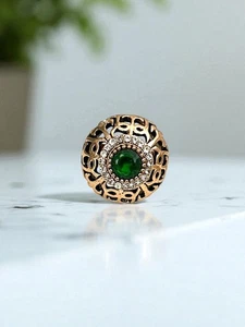 Turkish Inspired Casual Everyday Bold Statement Ring Green Rhinestones Size 8 - Picture 1 of 4