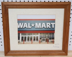 Foto vintage incorniciata 7-1/2" x 9-1/2" Wal-Mart firmata dal fondatore Sam Walton - USA - Foto 1 di 16