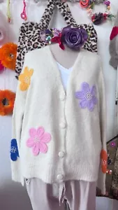 Weite Kuschel Strick Jacke Blumen Flower OneSize 36 38 40 42 - Bild 1 von 4