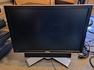 Dell Ultrasharp 2009Wt 20" LCD Widescreen Monitor + Speaker Bar - Picture 1 of 6