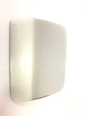 01- 2006 MITSUBISHI MONTERO cubierta de puerta de combustible código de color: A21Queens plata perla Foto 1 de 3