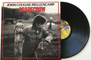 John Cougar Mellencamp Scarecrow Original 1985 Polydor Playgraded Near Mint+ - Foto 1 di 1