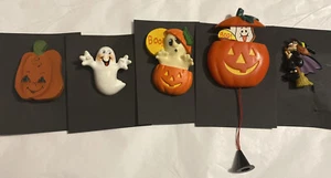 5x Vintage Brooch Pin Halloween Pumpkin Witch Ghost Pull String Boo Hallmark - Picture 1 of 10