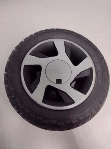 Used Pride Zero Turn 10 9" Front Wheel Assembly WHL1800970 - Picture 1 of 6
