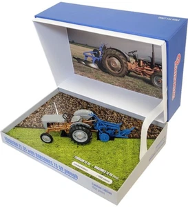UH Massey Ferguson FE35 & Ransomes TS 59 Plough Tractor Set, 1:32 Scale, Ltd Ed. - Picture 1 of 5