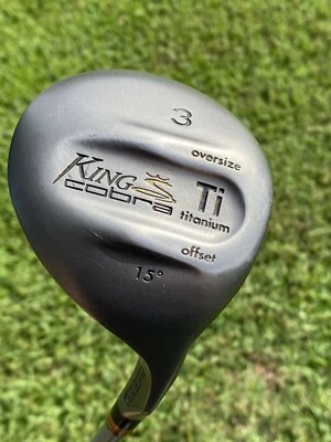 King Cobra Oversize TI S-Flex Ultralight Graphite Shaft RH 15° 3 Wood Golf Club - Image 1 of 4