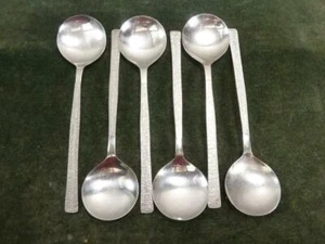 6 Vintage Viners Soup Spoons Viners Studio Gerald Benney Stainless - Picture 1 of 1