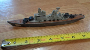 TootsieToy Battleship Made USA Navy Boat Diecast Plastic Toy Wheels 8” Vintage - Picture 1 of 2