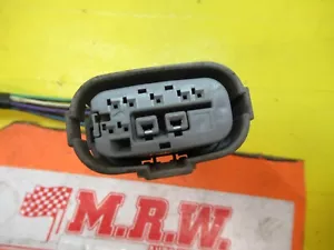 WIRE PLUG CONNECTOR off NEUTRAL SAFETY SWITCH for SCION TC AVALON CAMRY RAV4 - Picture 1 of 8