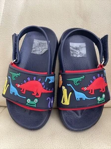F&F unisex Sandals 6/7 - Picture 1 of 4