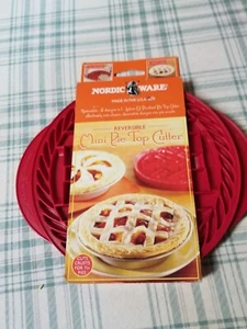 NordicWare Reversible Mini Pie Top Cutter - Picture 1 of 5