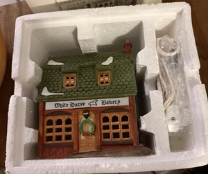Abt 56. Heritage Village "White Horse Bakery" Dickens Village Serie - 5926-9  - Bild 1 von 4