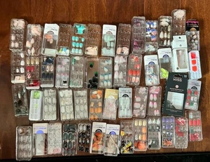 Großes Konvolut Press on Nails unvollständige Sets über 500 Nägel Posten #2 - Bild 1 von 3