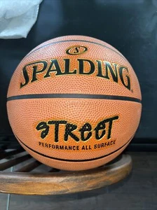 Basketball - Bild 1 von 3