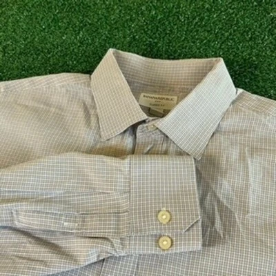 Camisa de vestir Banana Republic calce clásico manga larga abotonada marrón para hombre grande Foto 1 de 4