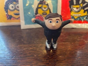 McDonalds Happy Meal Toy UK 2020 Minions Rise Of Gru Figure - GRU JET SKATES - Picture 1 of 4