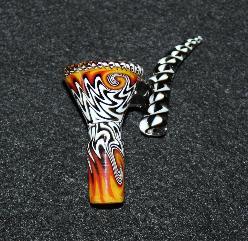 HIPPIE MOMMA 14mm FAR OUT VORTEX Glass Slide Bowl w/ built-in screen Tobacco Glass Slide Bowl